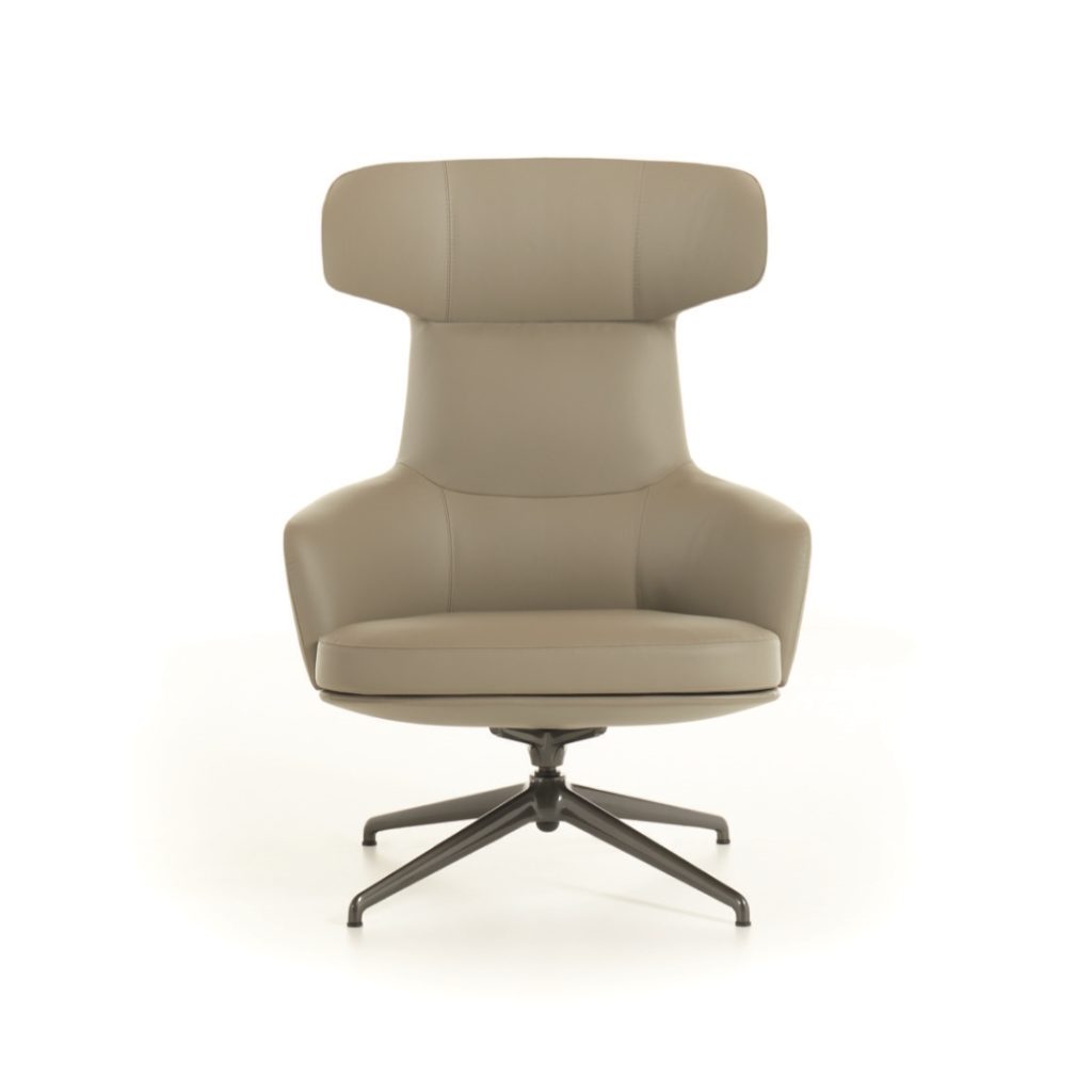 Molteni C Piccadillly High Back Armchair STILL LIFE S 01