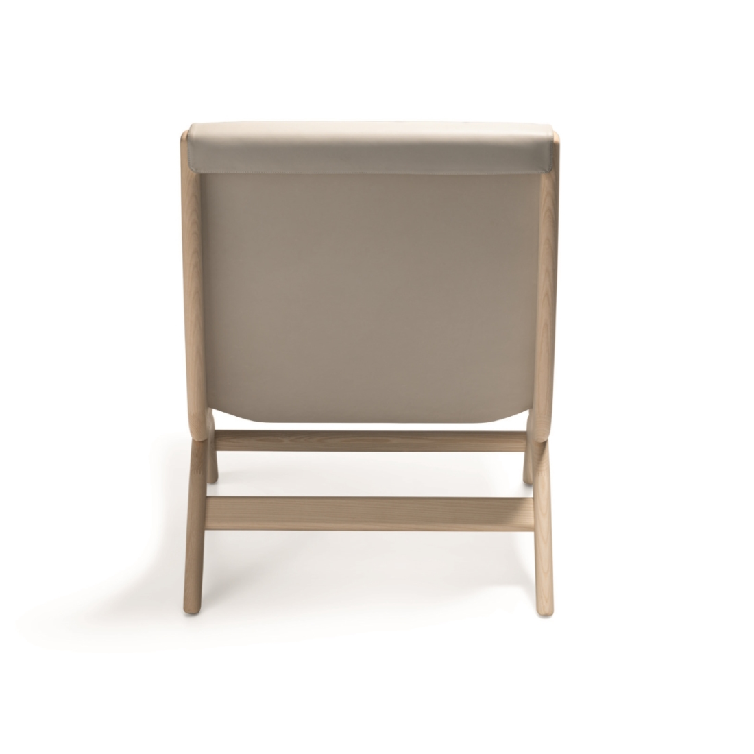Molteni C Yoell Armchair STILL LIFE S 04