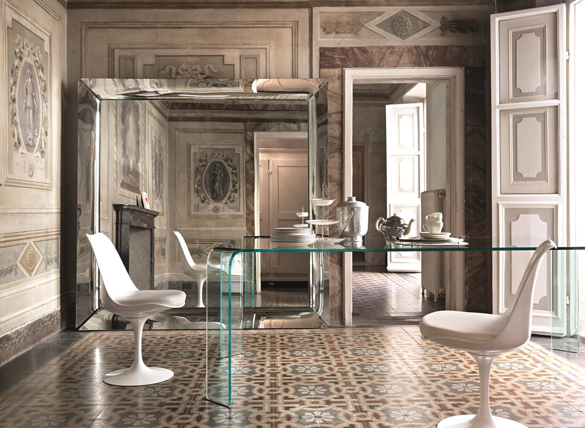 Philippe-Starck-Designer-Journal-Fiam-Caadre-Mirror-01