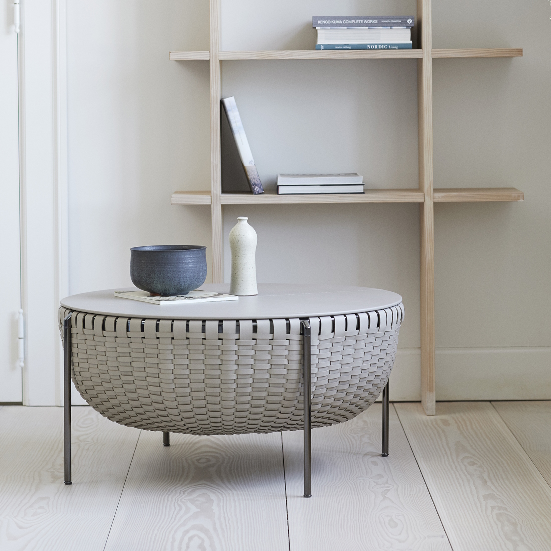 Poltrona Frau Cestlavie Storage Basket LIFESTYLE S 01