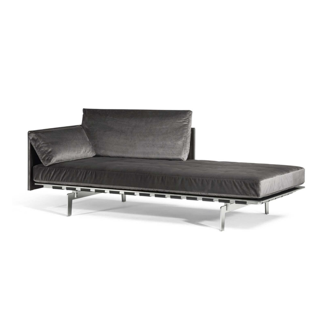 Poltrona Frau Clayton Chaise Longue STILL LIFE S 01