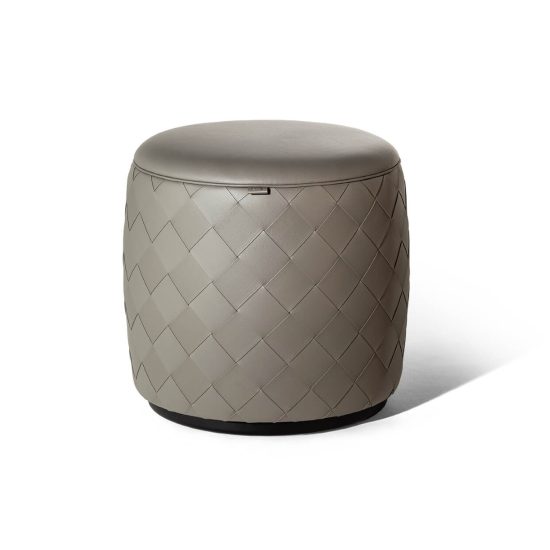Poltrona Frau Grant Round Ottoman STILL LIFE S 01