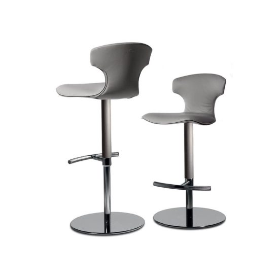 Poltrona Frau Montera Bar Stool Column Base STILL LIFE S 01