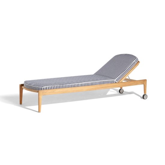 Poltrona Frau The Secret Garden Sunlounger STILL LIFE S 01