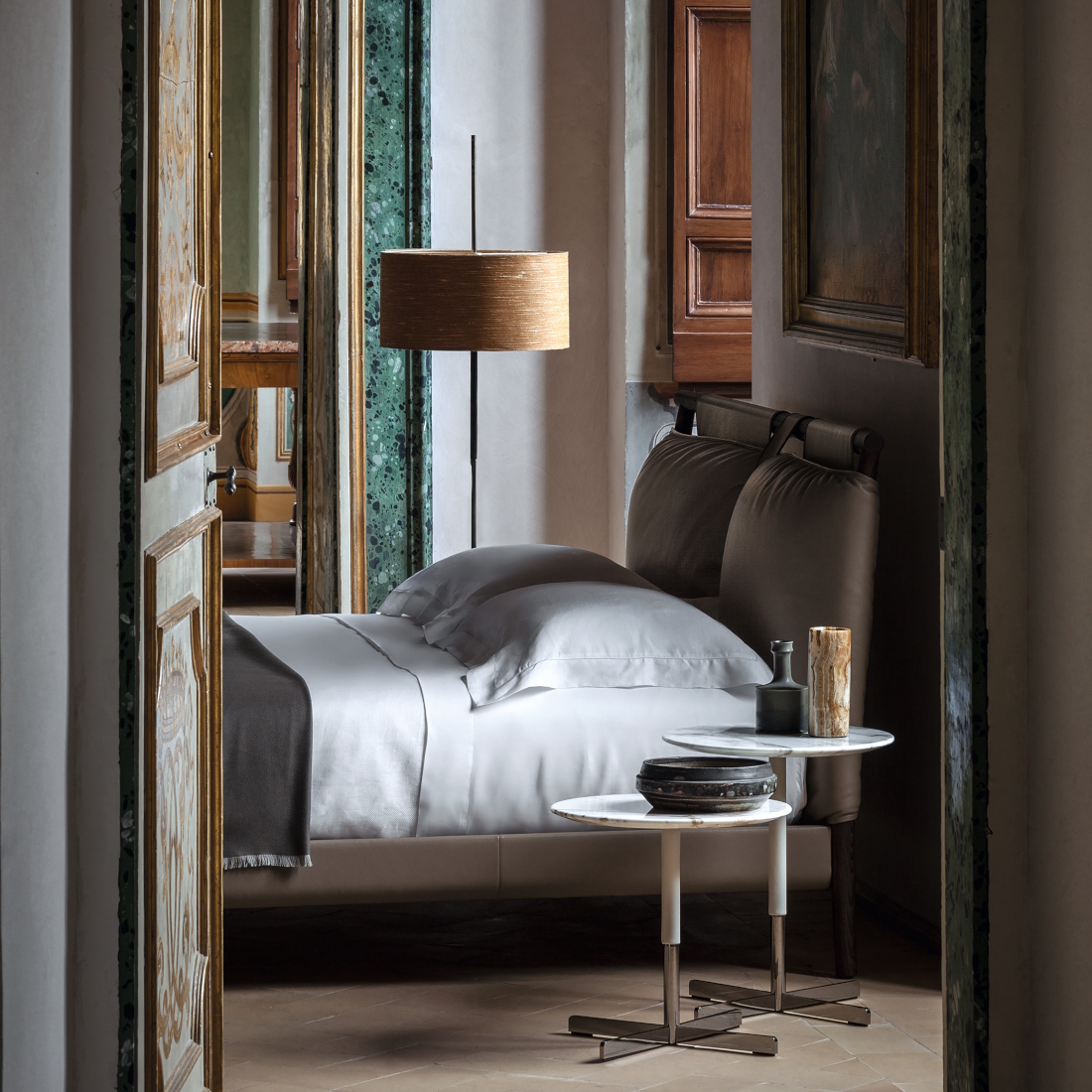 Poltrona Frau Times Bed LIFESTYLE S 02