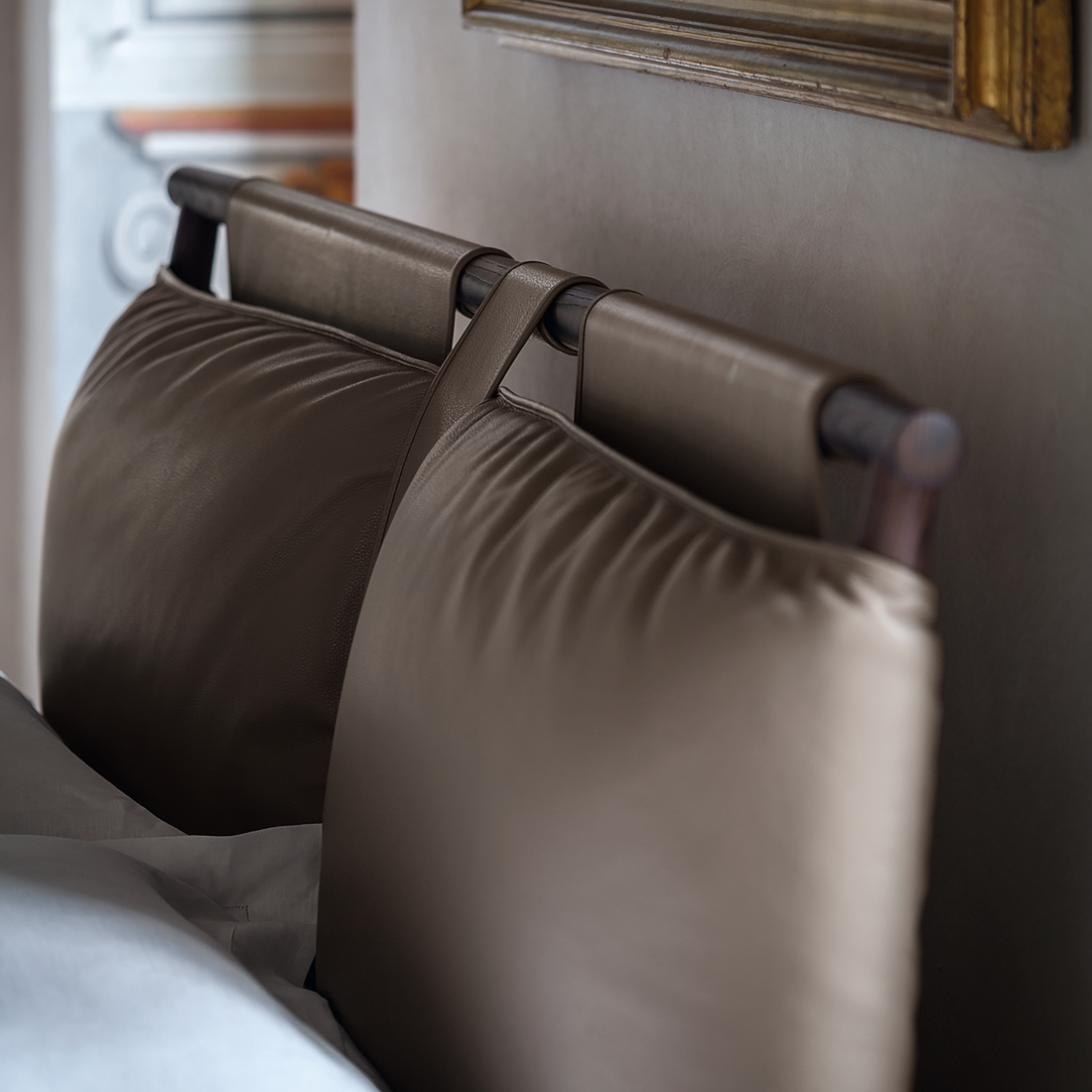 Poltrona Frau Times Bed LIFESTYLE S 03