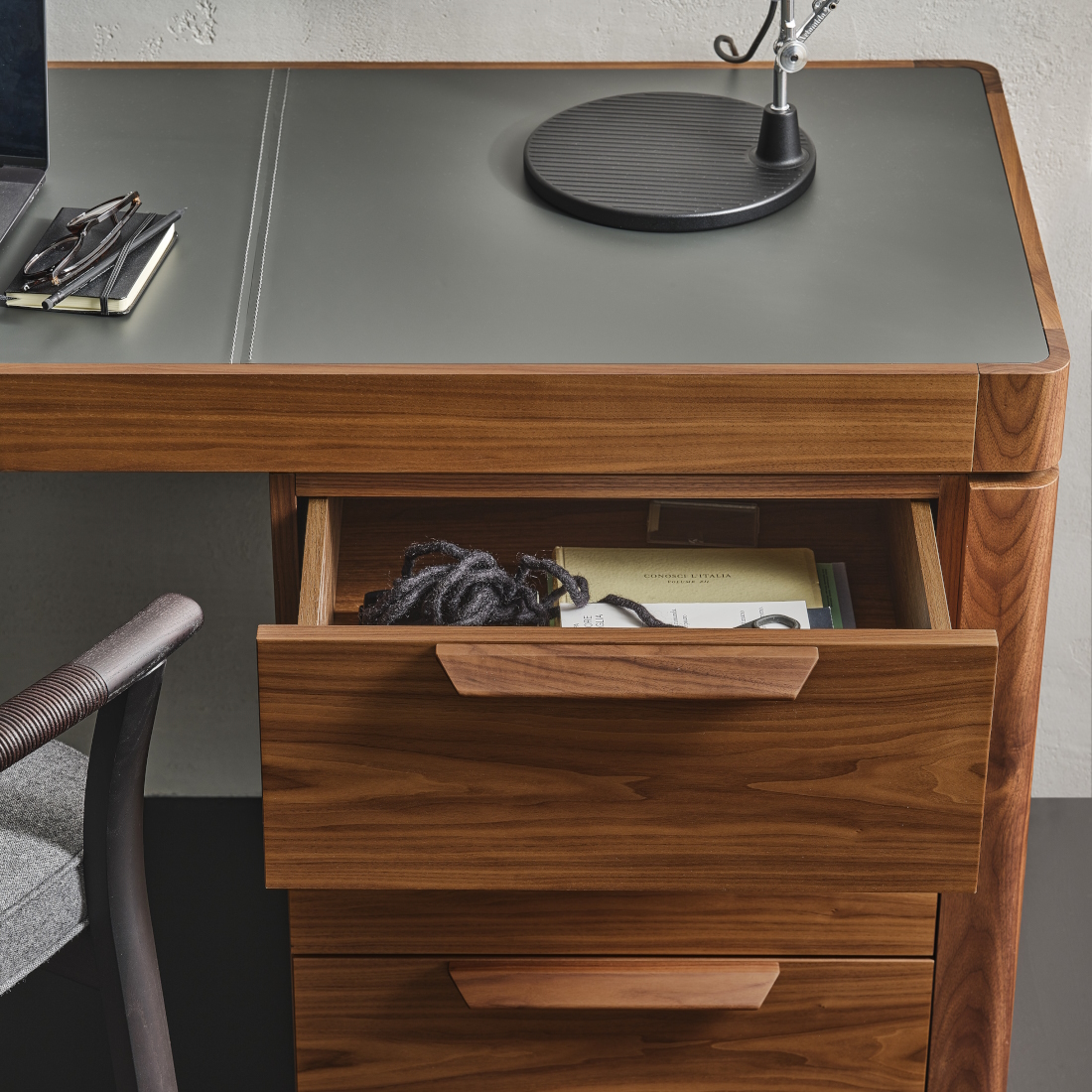 Porada Afrodite Dressing Table LIFESTYLE S 02