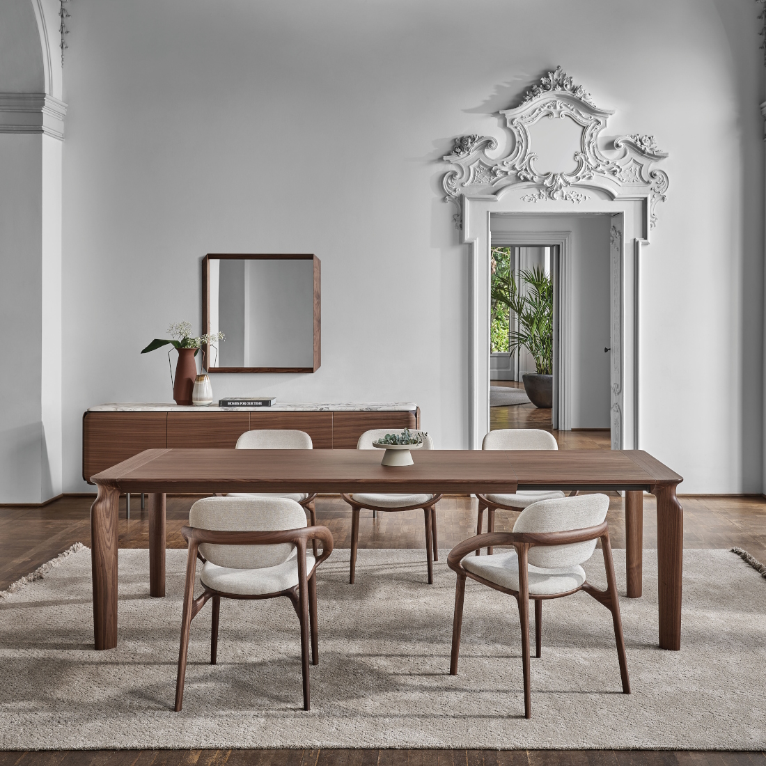 Porada Amphora Extendable Wood Dining Table LIFESTYLE S 02