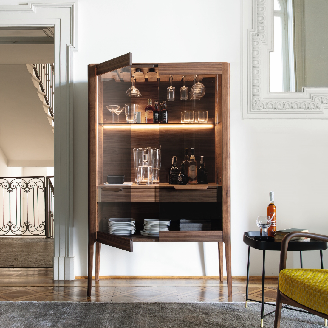 Porada Atlante Bar Cabinet LIFESTYLE S 01