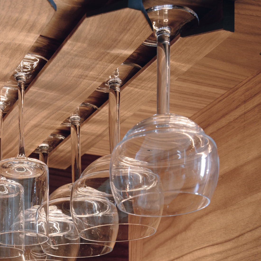 Porada Atlante Bar Cabinet LIFESTYLE S 02