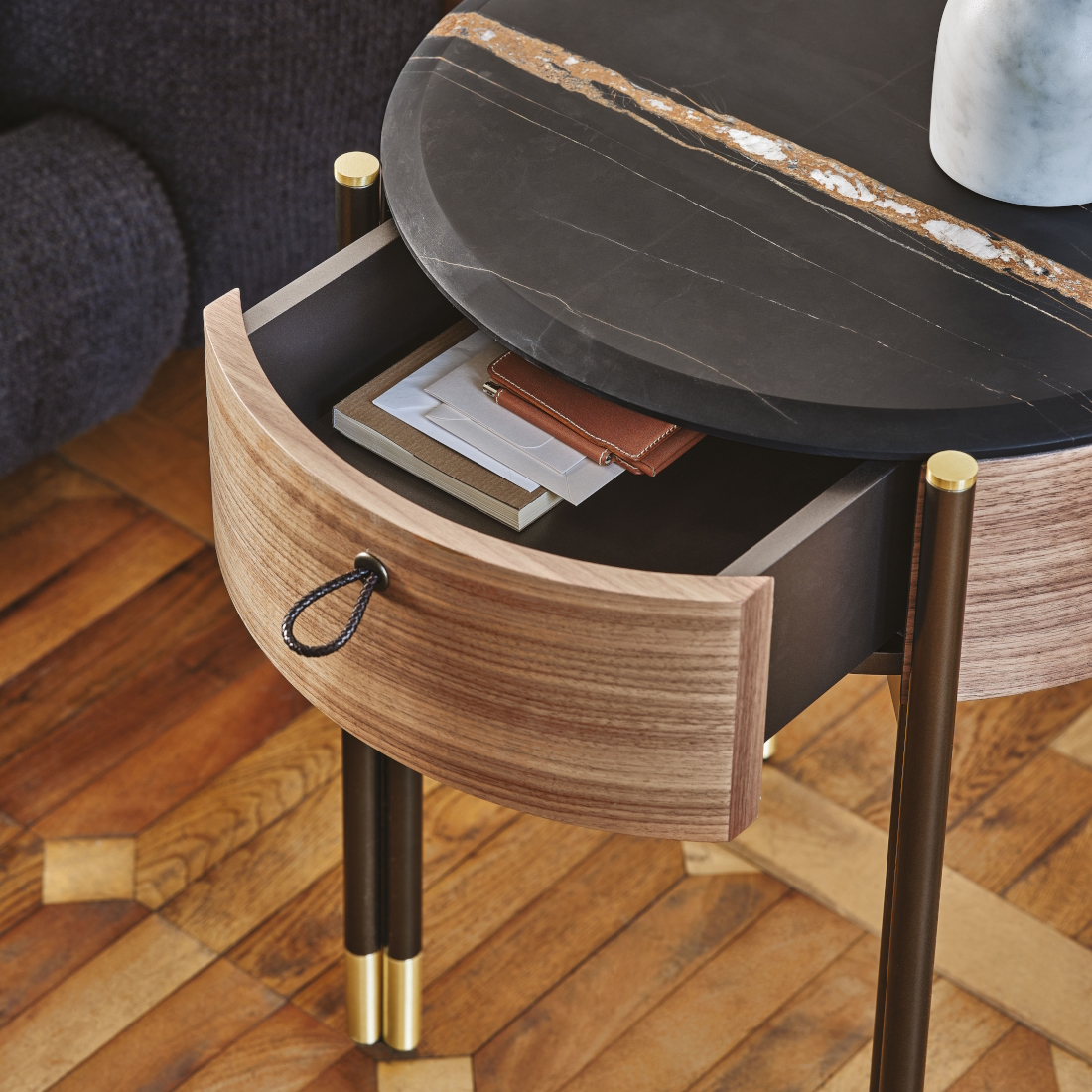 Porada Bayus Tondo 44 Bedside Cabinet LIFESTYLE S 02