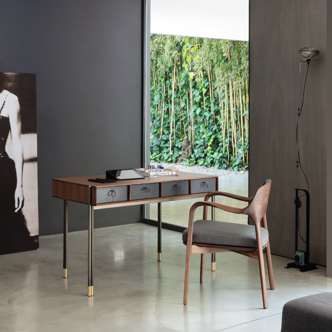 Porada Eley Desk LIFESTYLE S 01