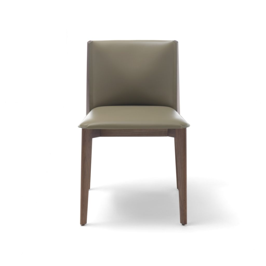 Porada Ionis Dining Chair STILL LIFE S 01