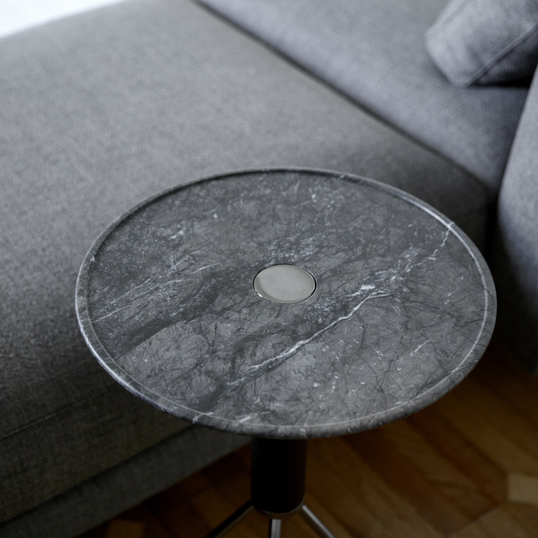Porada Jelly Marble Side Table LIFESTYLE S 02