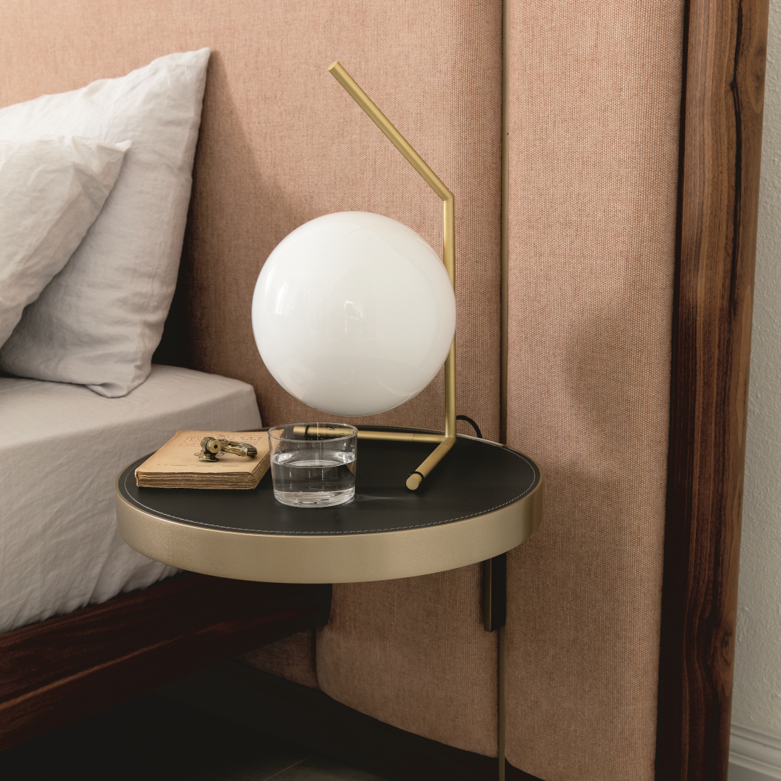 Porada Killian Bed with tables LIFESTYLE S 02