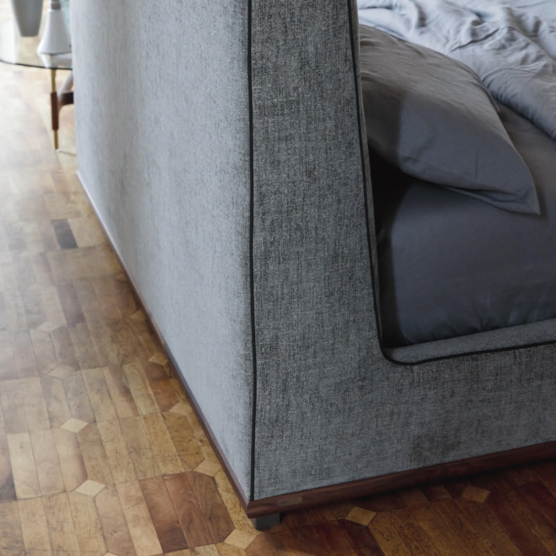 Porada Kirk Bed LIFESTYLE S 02