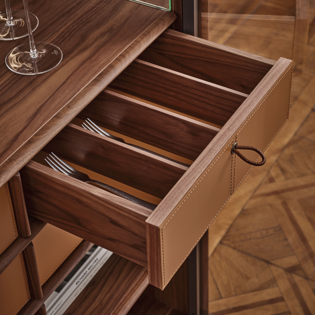 Porada Matics Bar Cabinet LIFESTYLE S 03