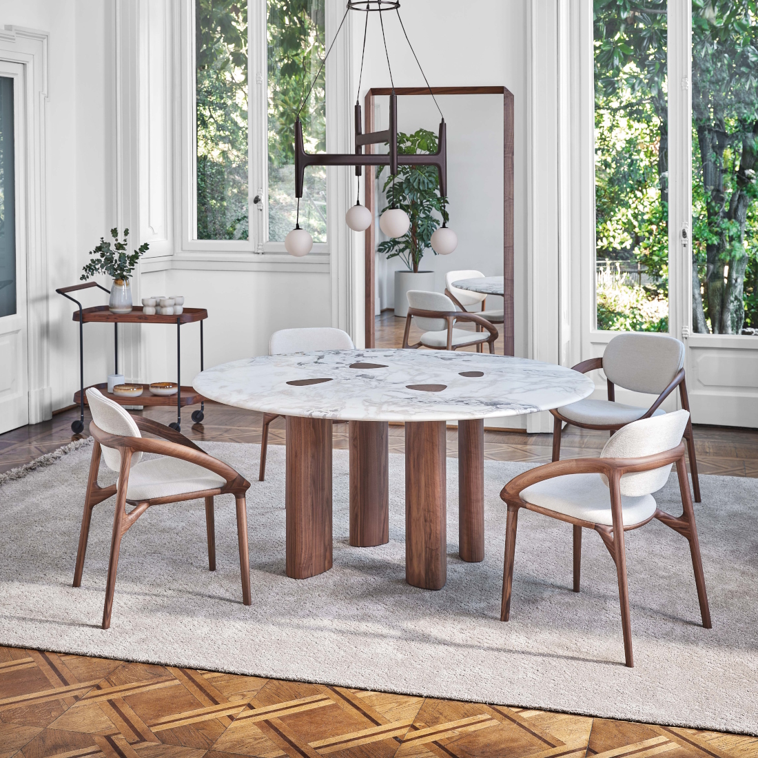 Porada Oswood Round Marble Dining Table LIFESTYLE S 01