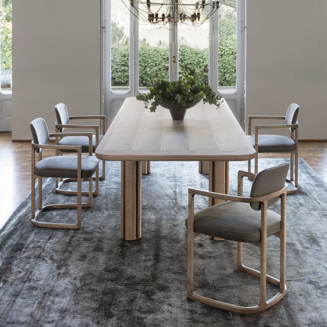 Porada Quadrifoglio Wood Dining Table LIFESTYLE S 01