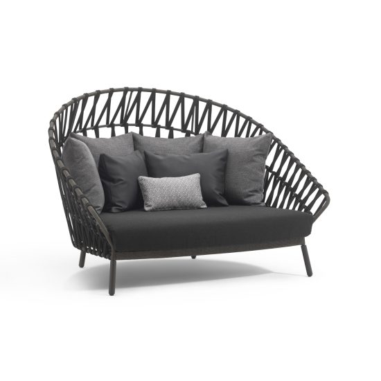 Varaschin Emma Cross Compact Daybed STILL LIFE S 01