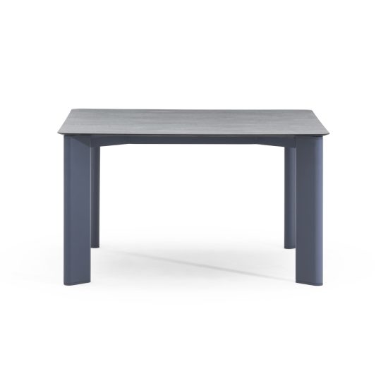 Varaschin Plinto Square Dining Table Outdoor STILL LIFE S 01