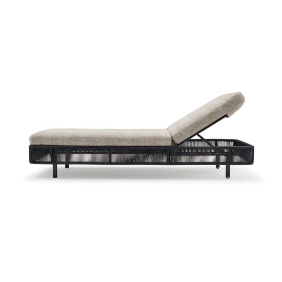 Varaschin Tibidabo Sunlounger STILL LIFE S 01