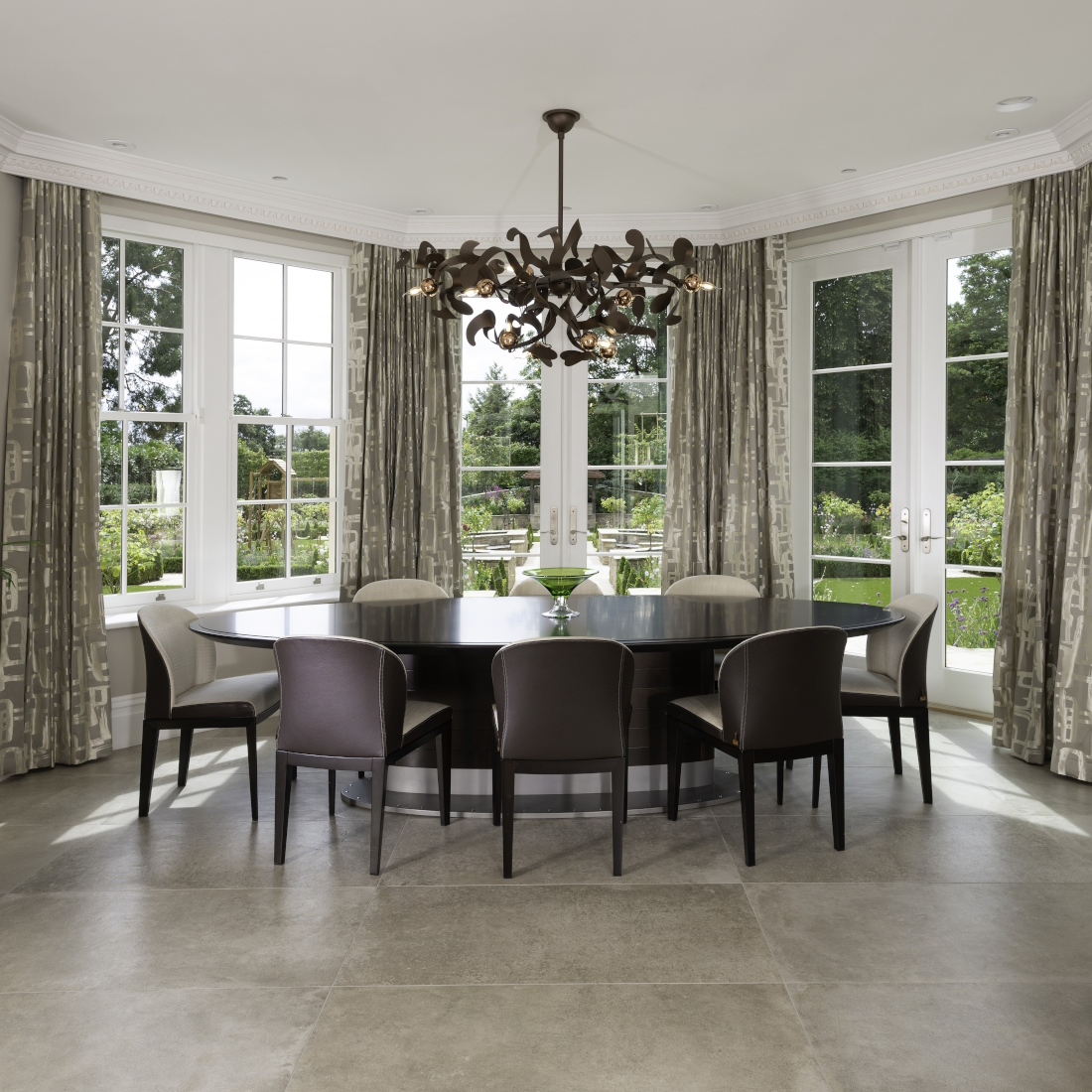 Brand Van Egmond Kelp Oval Chandelier LIFESTYLE S 01