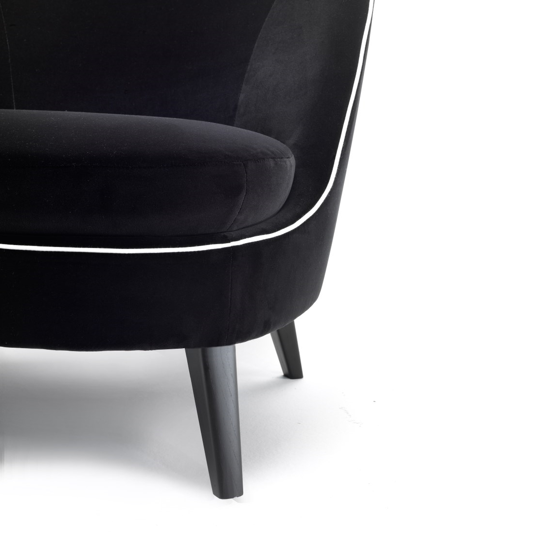 Flexform Dragonfly 20 Armchair STILL LIFE S 004