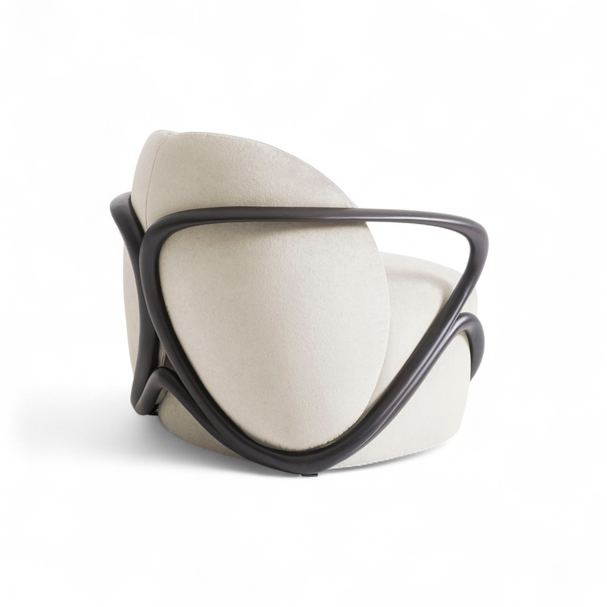 Giorgetti Hug Armchair STILL LIFE S 2 03