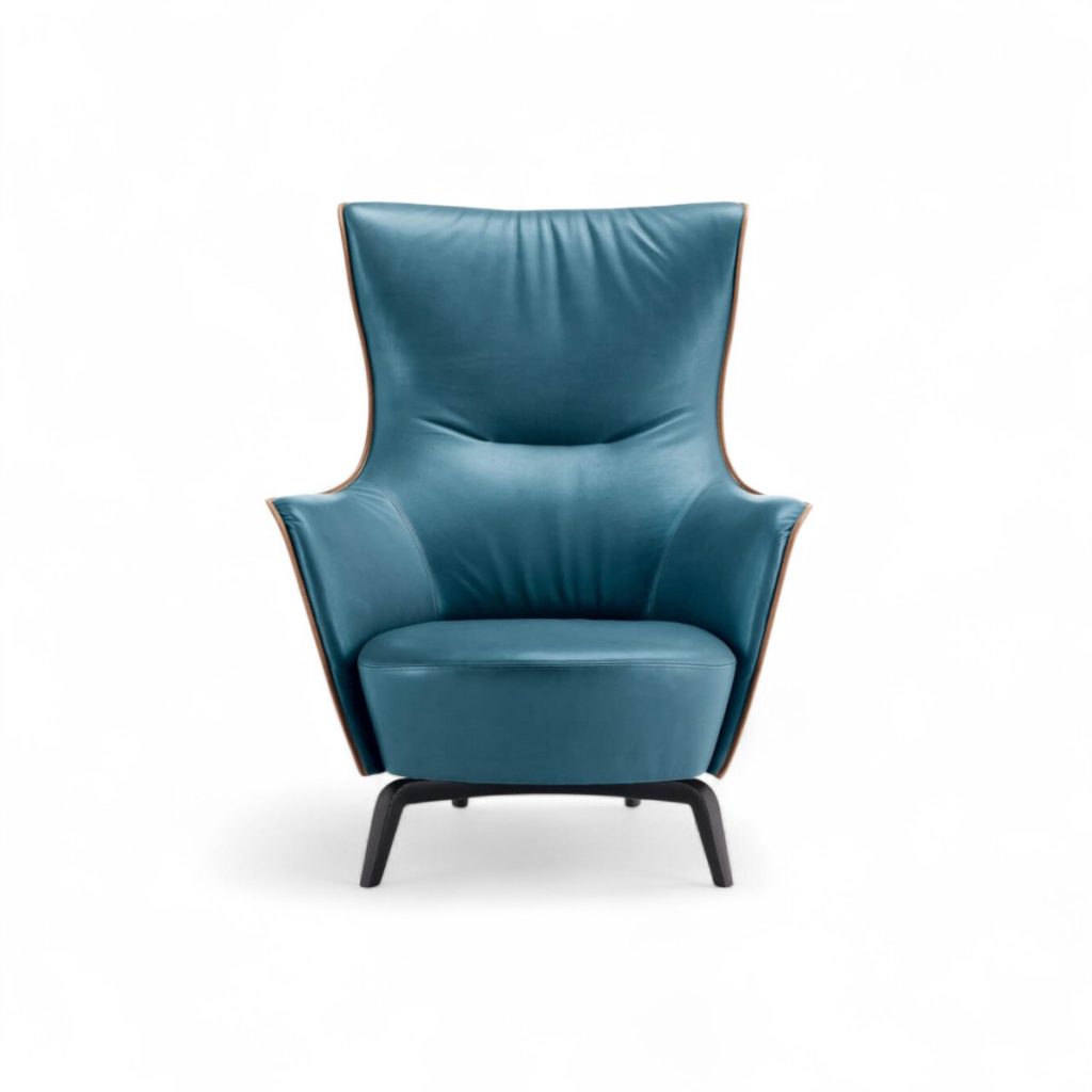 Poltrona Frau Mamy Blue Armchair STILL LIFE S 2 01