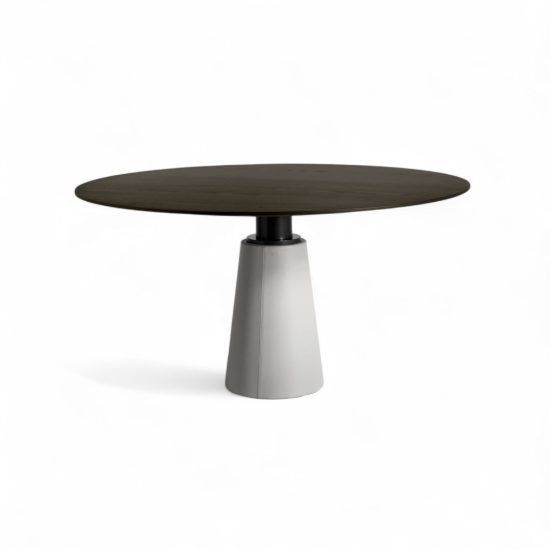 Poltrona Frau Mesa Due Round Wood Dining Table STILL LIFE S 001