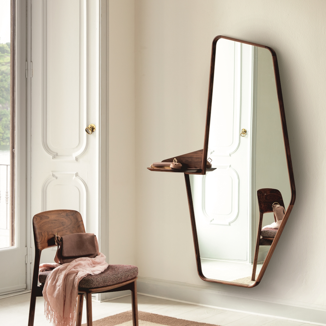 Porada Ops 3 Mirror LIFESTYLE S 01