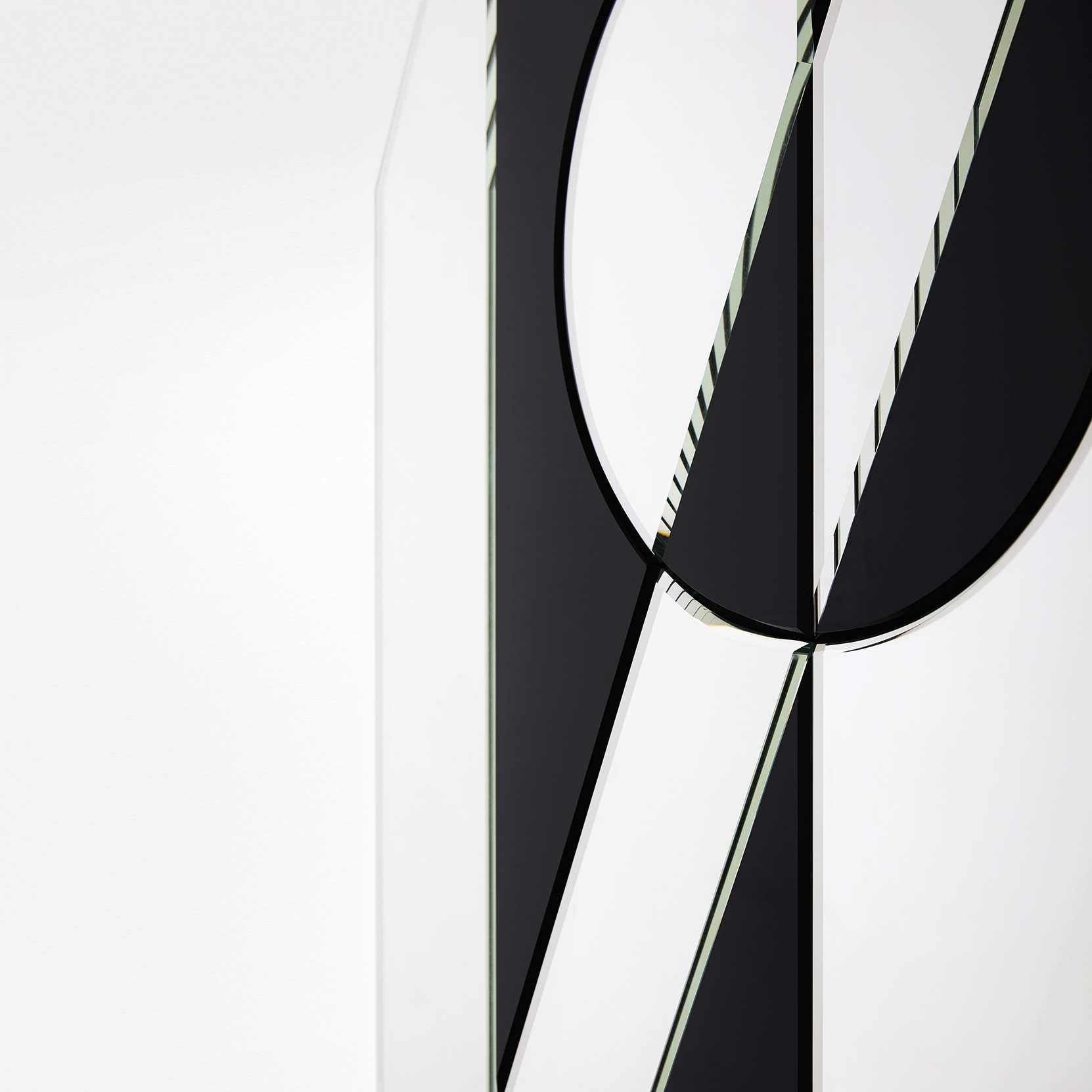 Gallotti Radice Cubista Mirror STILL LIFE S 02