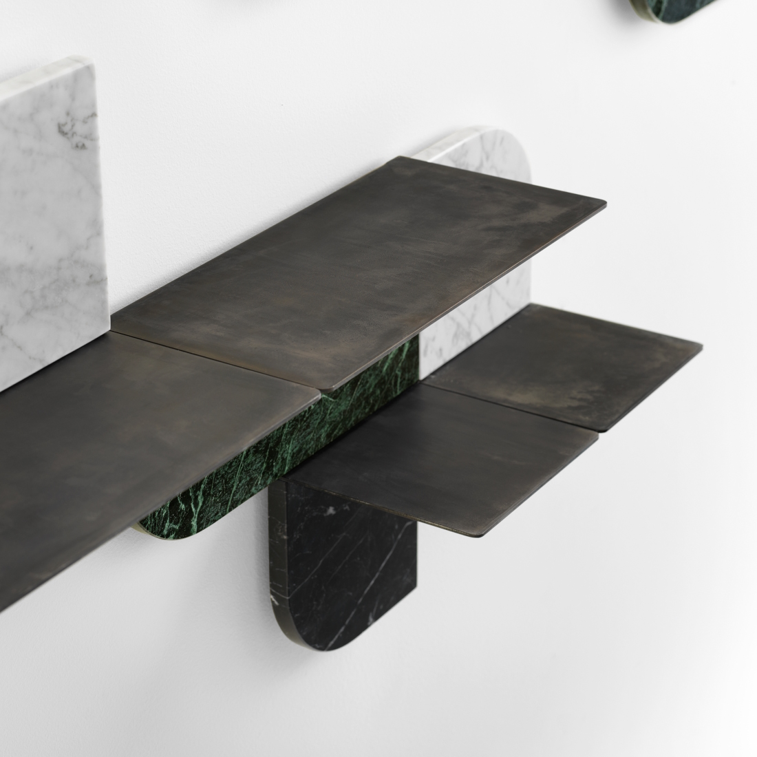 Gallotti Radice Roundcut Shelf STILL LIFE S 2 04