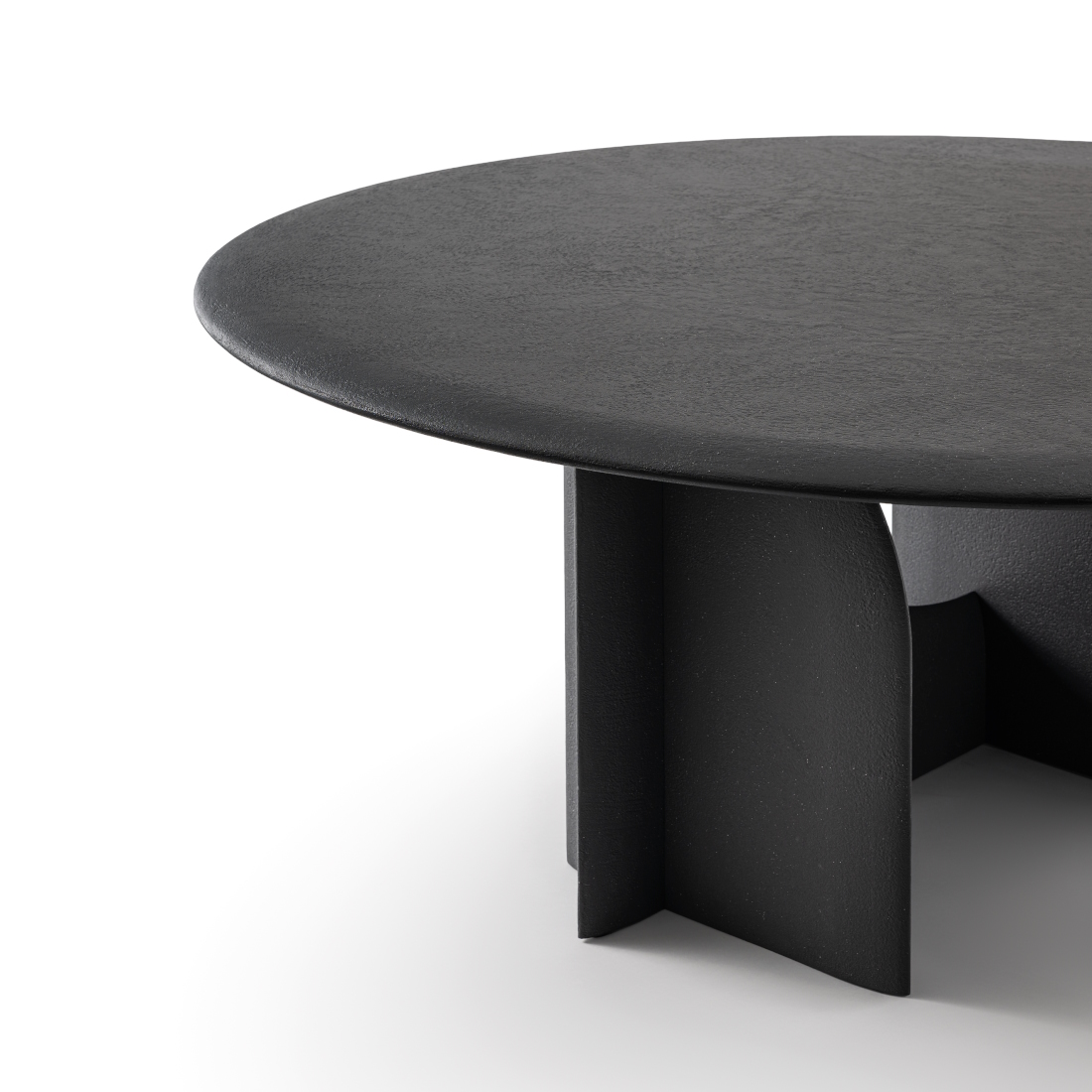 Gallotti e Radice Selce T Grafite Round Dining Table STILL LIFE S 1 03