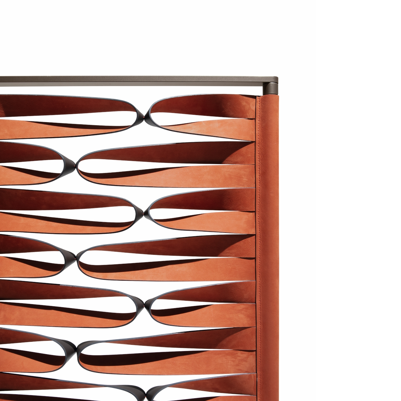 Giorgetti Borealis Screen 1 STILL LIFE S 06