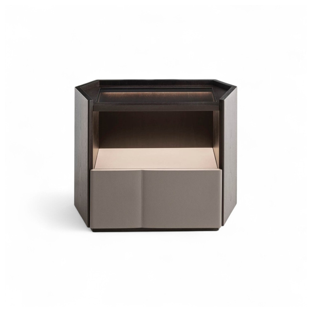 Giorgetti Delphi Bedside Table STILL LIFE S 3 01