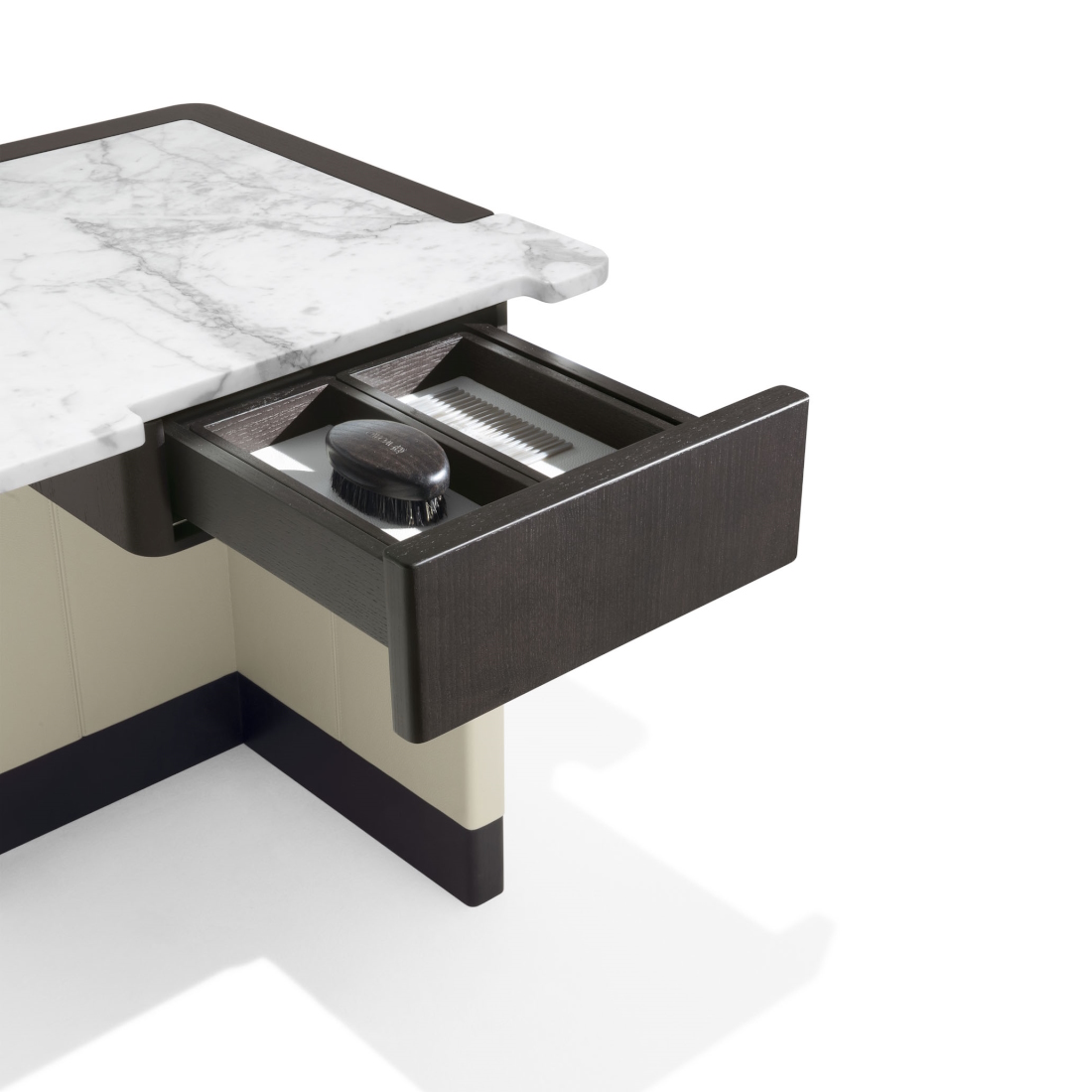 Giorgetti Edward Dressing Table STILL LIFE S 2 04