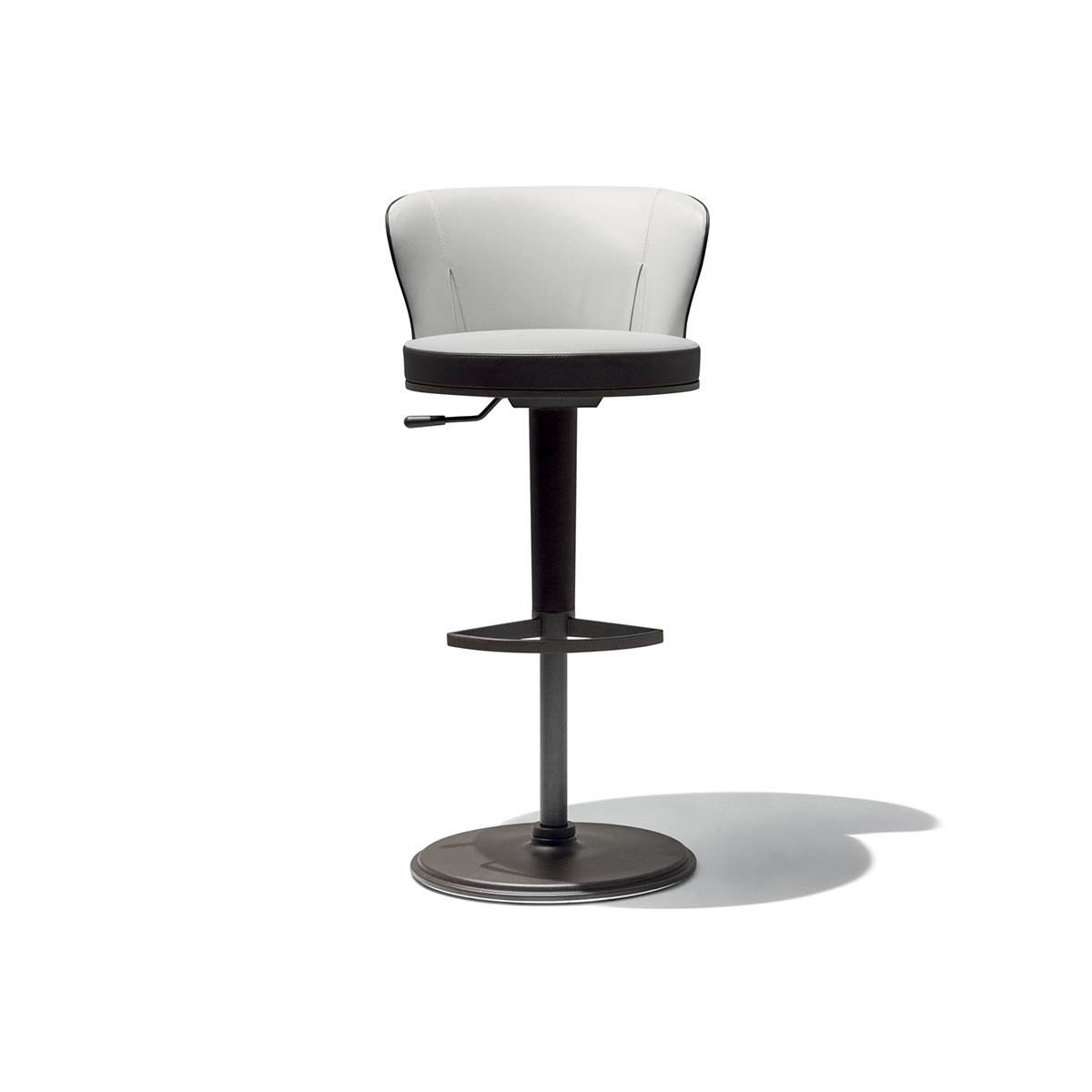 Giorgetti Ode Bar Stool STILL LIFE S 2 01