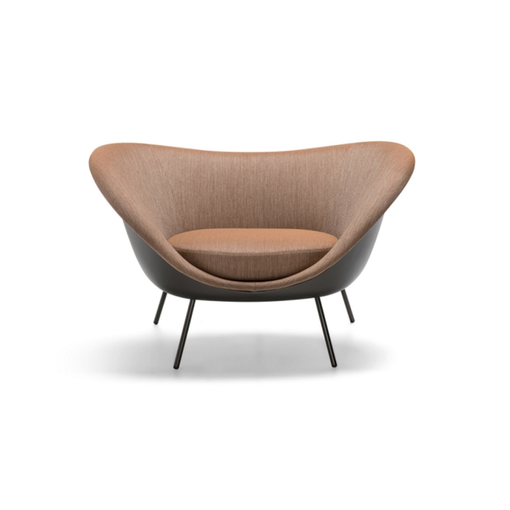 Molteni C Outdoor D1541 Armchair STILL LIFE S 1 01