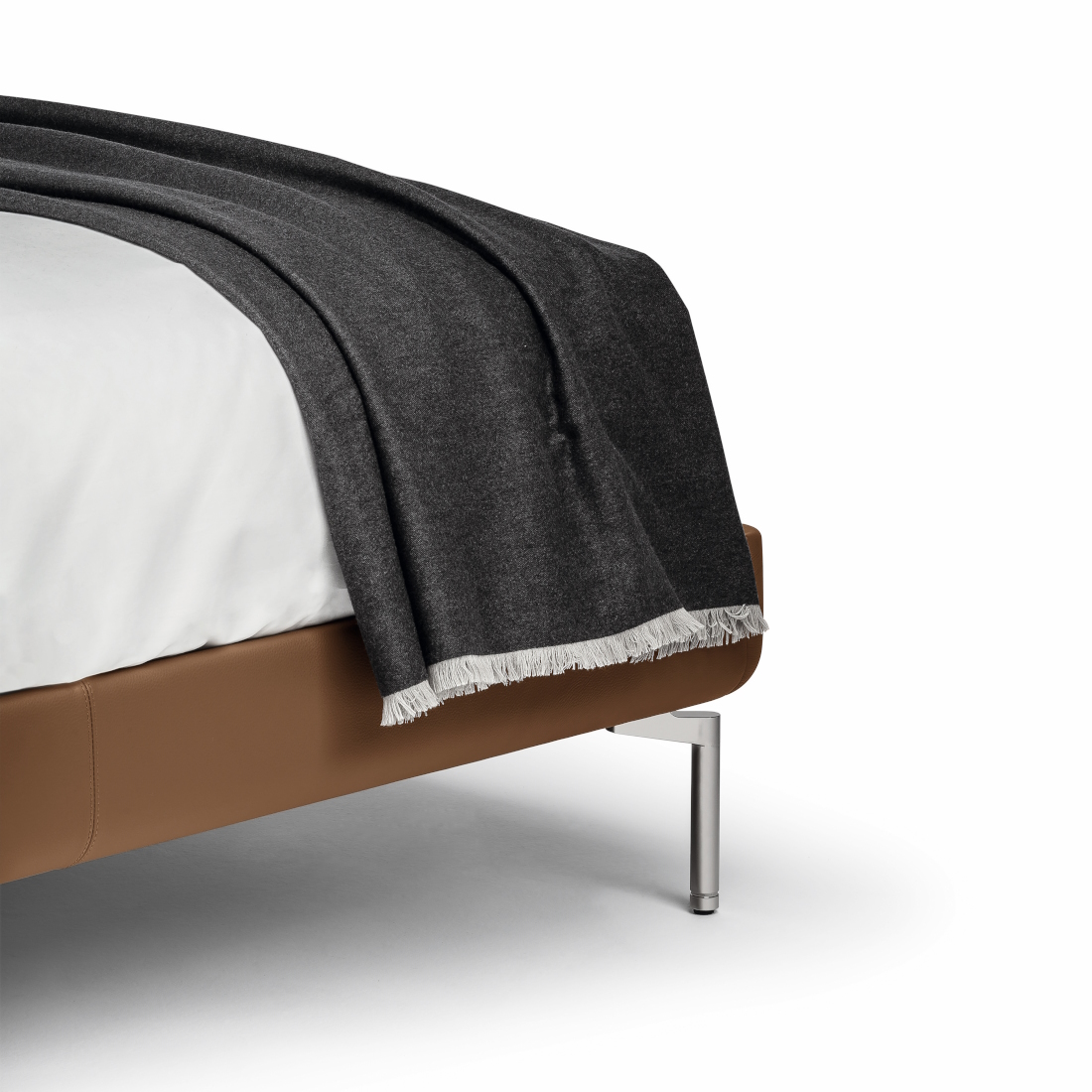 Poltrona Frau Coupe Bed STILL LIFE S 2 08