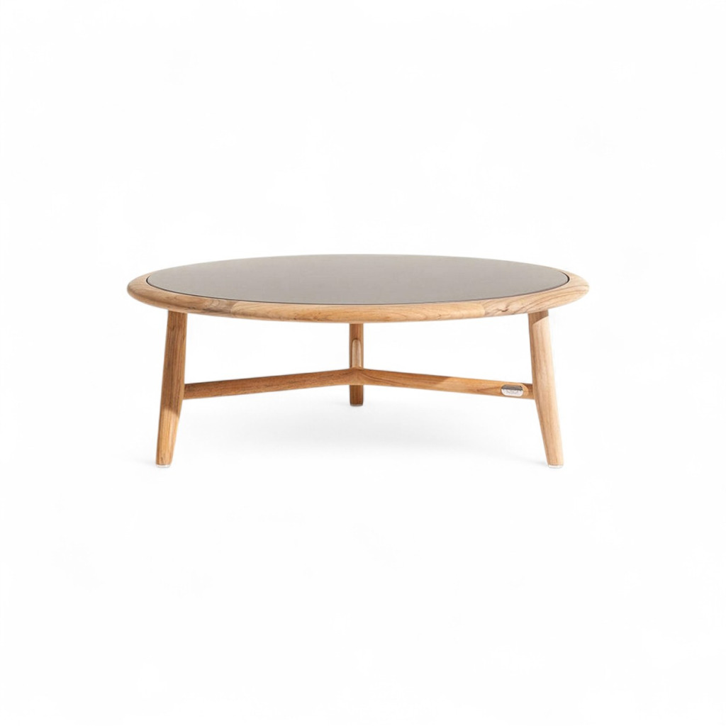 Poltrona Frau Outdoor The Secret Garden Coffee Table STILL LIFE S 1 01