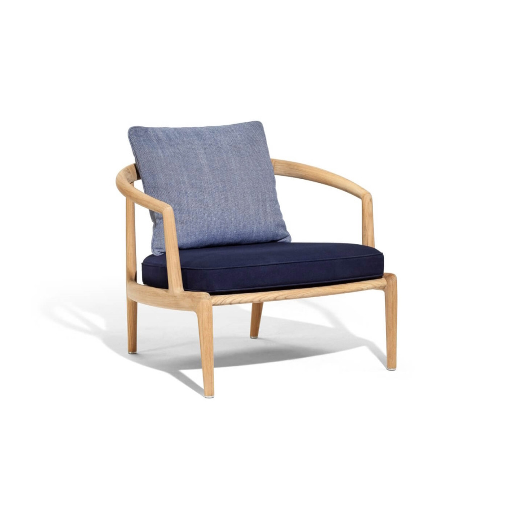 Poltrona Frau The Secret Garden Outdoor Armchair STILL LIFE S 1 01