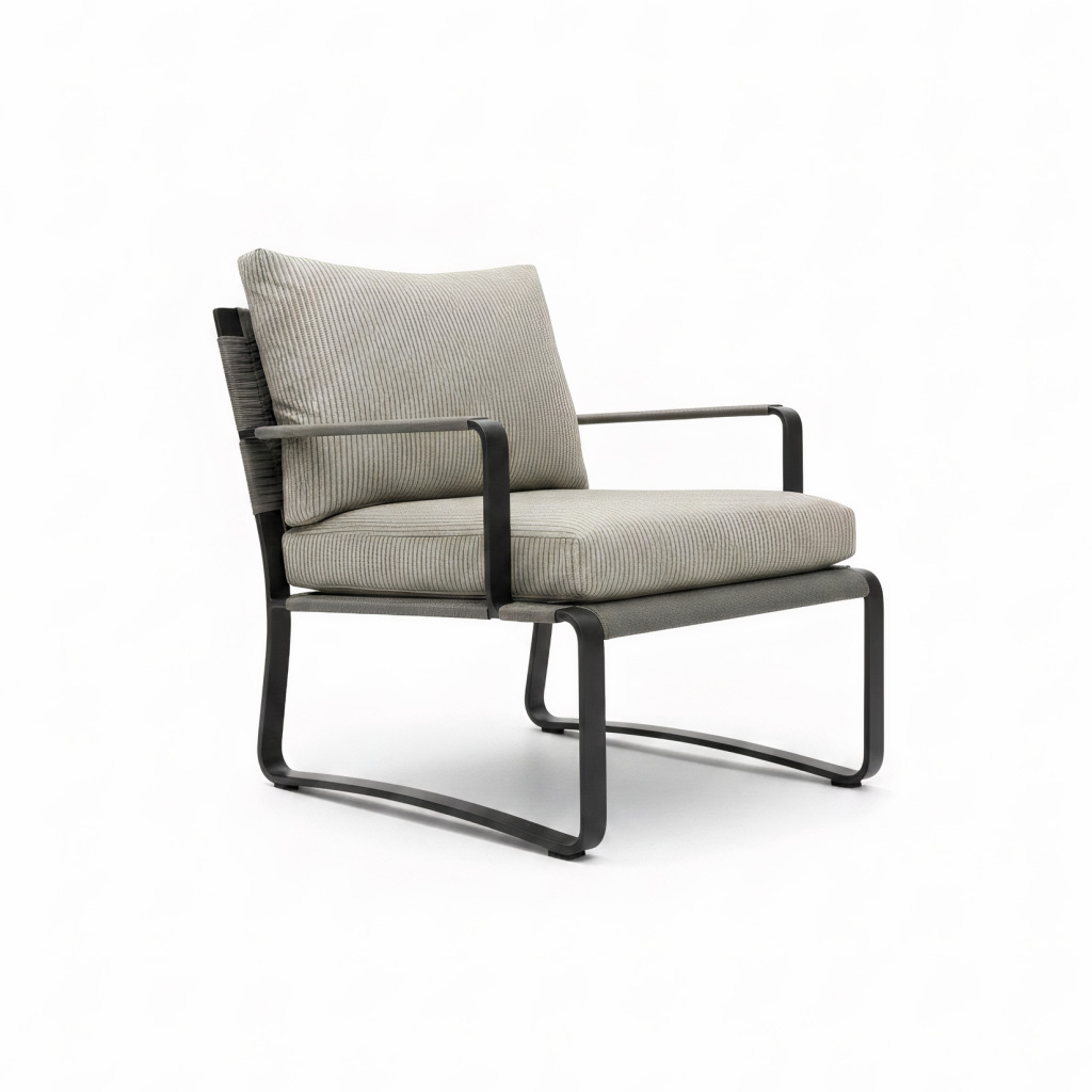 Molteni C Phoenix Outdoor Armchair Ex Display 26 01